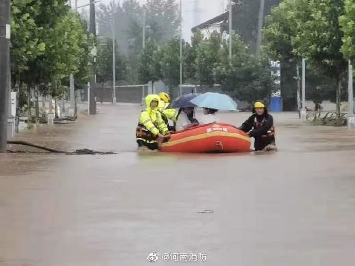 阳城人民抗洪速描 文 / 靠石坡主播/静若繁花