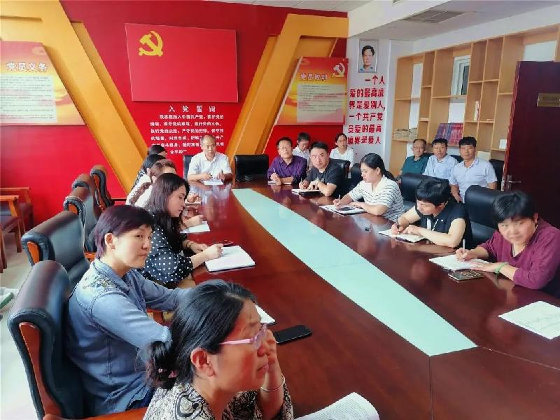 【学讲话见行动】聊城市技师学院举办党外知识分子学习贯彻习近平总书记“七一”重要讲话精神宣讲活动(图2)