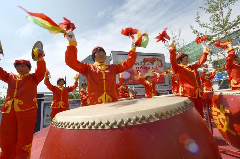 《欢乐国庆》七绝.锣鼓喧天迎国庆：文／卫剑刚（陕西韩城）（图3）