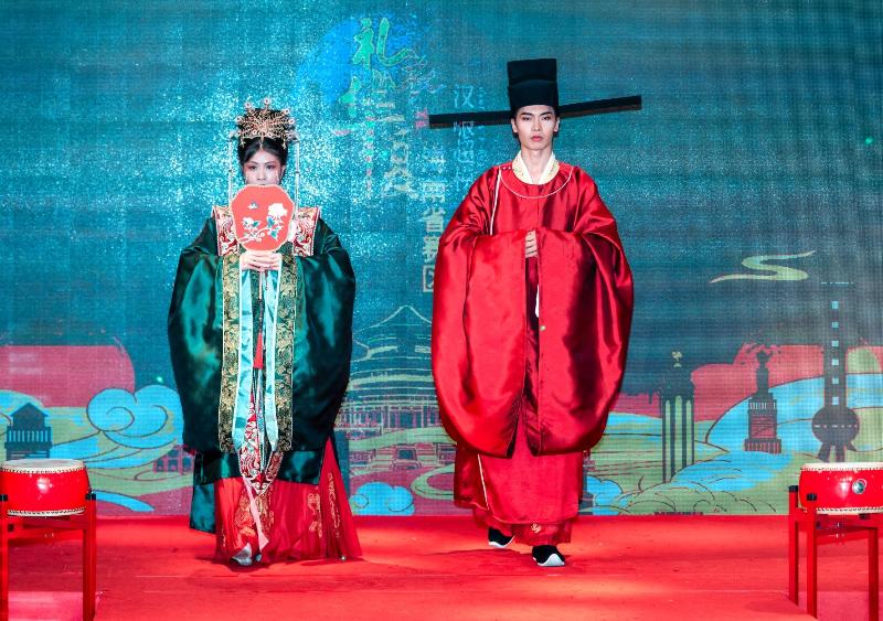汉服超模大赛,海南赛区《汉服》作者:王石白雨 京津沪头条文学平台发布(图9)