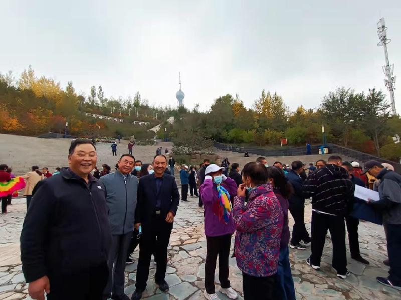《西宁欢乐庆重阳》高原明珠欢乐聚：文图／颜宝祥（青海西宁）（图9）