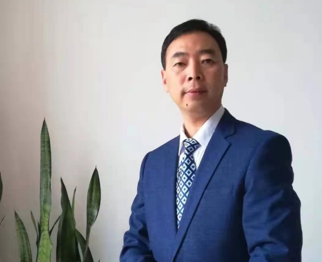 酷音工作室隆重推出锦水微澜老师的作品《鸭绿江今夜静悄悄》～40年同学会有感｜海外头条（图11）