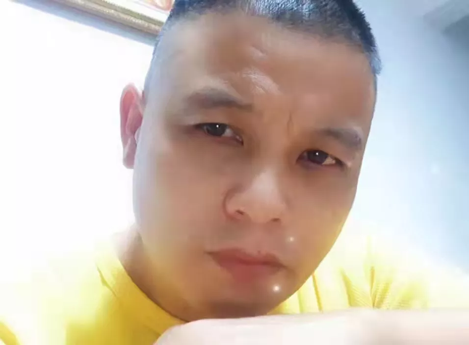 联机全球发布青精品诗歌（图3）