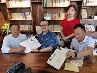《海潮中的一艘驳船——写给行者关民》作者/岂平 编辑/胡琴(图3)