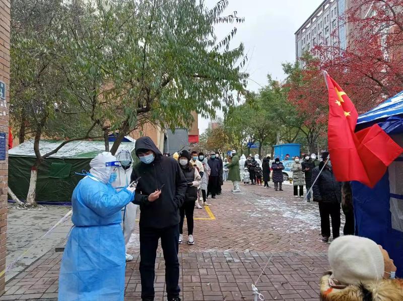 《防控疫情》西宁全员检测 致敬无名英雄:文图/颜宝祥(青海西宁)(图5)