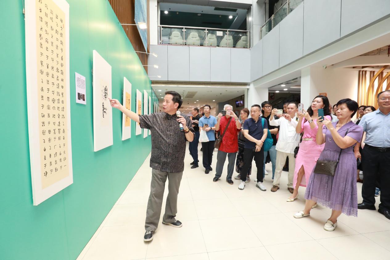 远古的呼唤,筑梦新时代 ——辜慧龙书法作品展在广州市青年文化宫隆重开幕 远古的呼唤,筑梦新时代 ——辜慧龙书法作品展在广州市青年文化宫隆重开幕