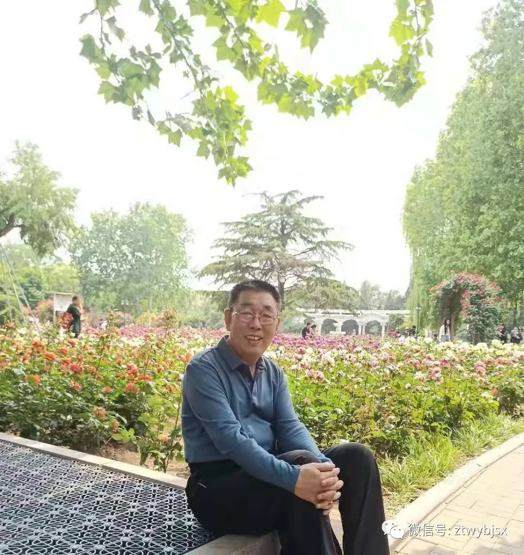 【桃源馨声】梦|作者:霍忠义(内蒙古.乌海) 主播:荷塘月色【总989期】（图8）