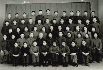 【仿古体新诗】二首 恩师颂 作者/风和日丽 京津沪头条