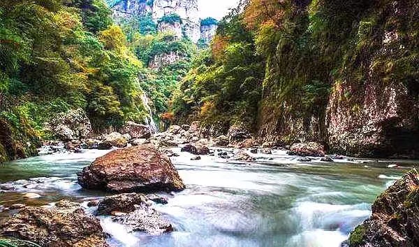 山谷幽兰朗诵《山涧中》作者/丁五木 编辑/胡琴(图3)