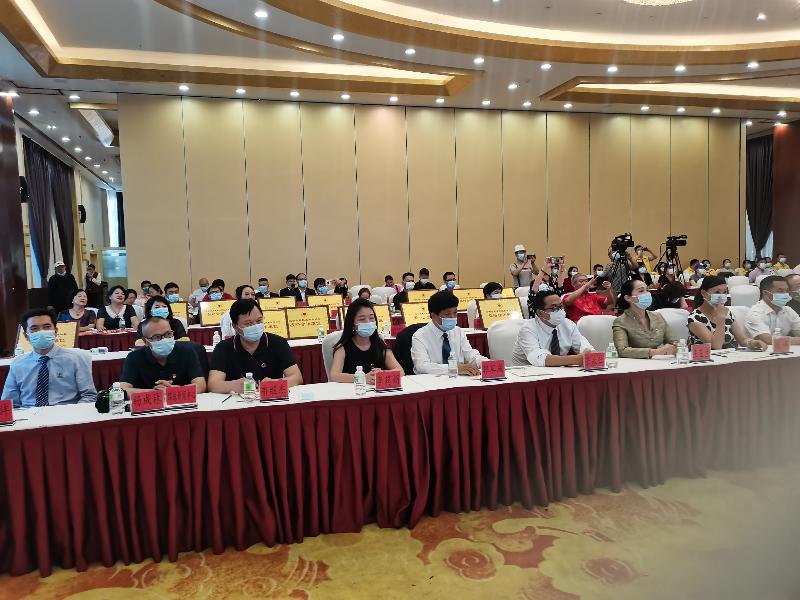 2021年昆明市第六个“中华慈善日”宣传活动在昆明滇池景园酒店拉开了帷幕!(图10)