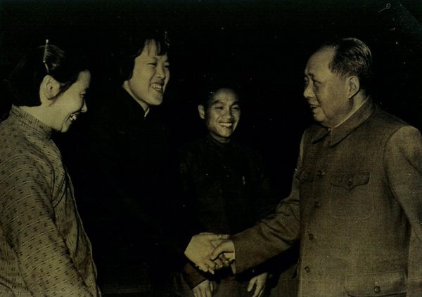 七律‖五首（新韵）英雄领袖人民之福——纪念毛主席逝世45周年 马东佑 京津沪头条（图5）