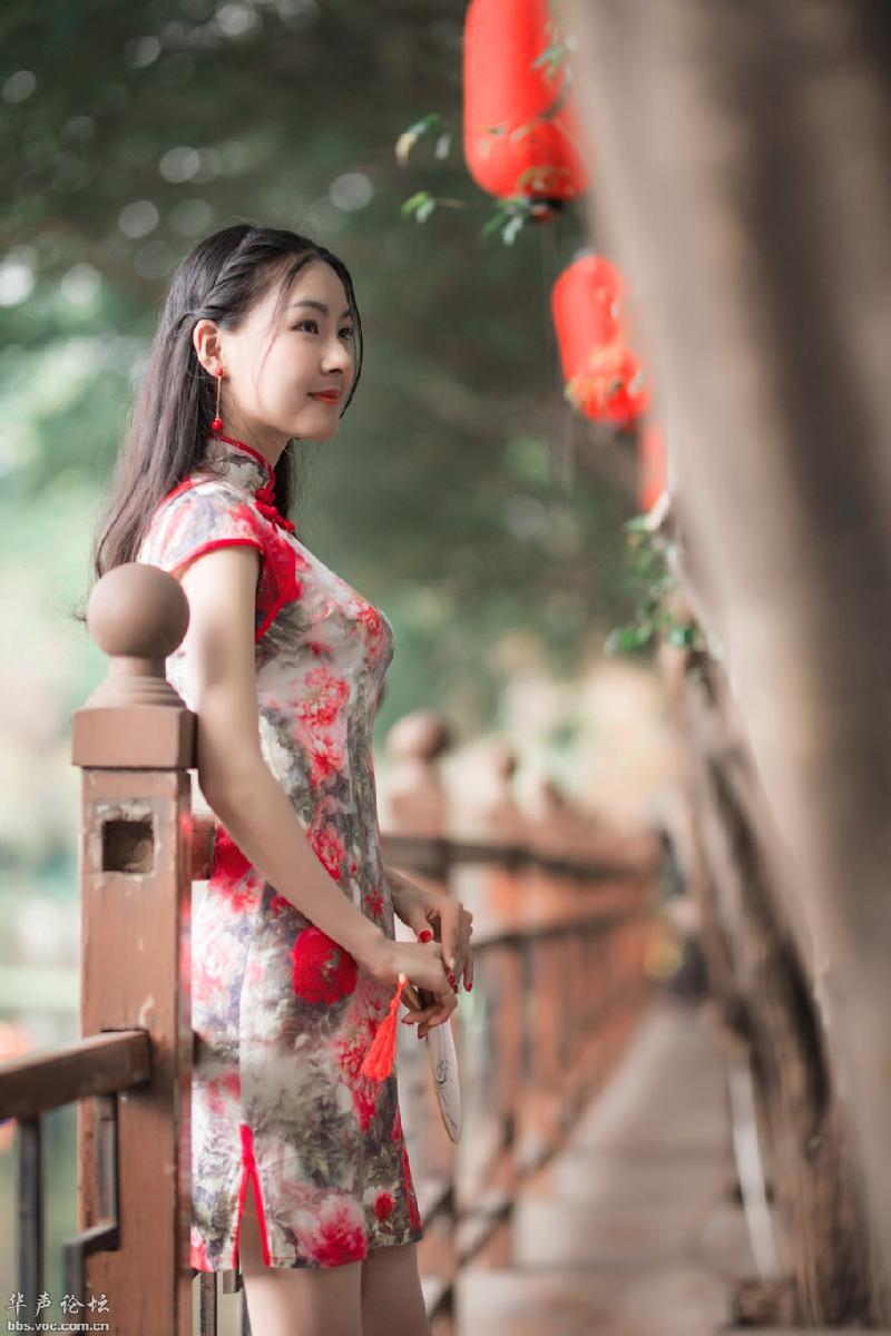 清澈如初老师倾情演绎火凤凰（海外）的作品：关于我的乳名｜海外头条（图2）