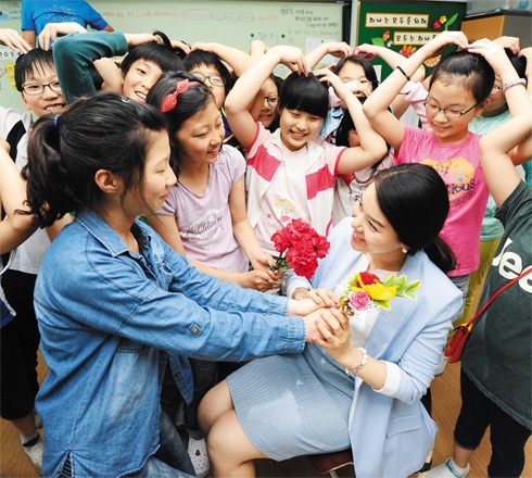 七绝‖致老师 作者:郭敏超 京津沪头条文学平台发布（图2）