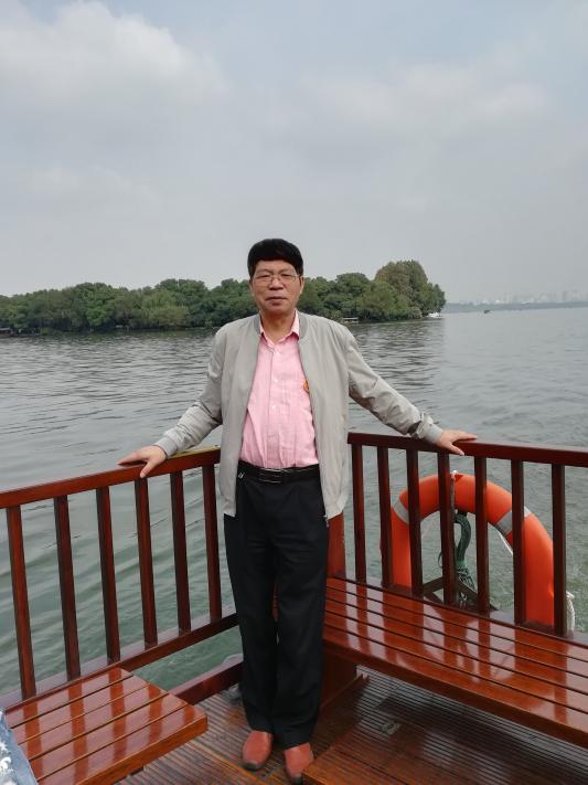 选萃推荐李金坤教授的作品：百花百诗总关情｜海外头条（图60）