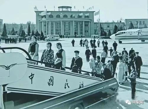 《江南诗絮.现代周刊》0249（图17）