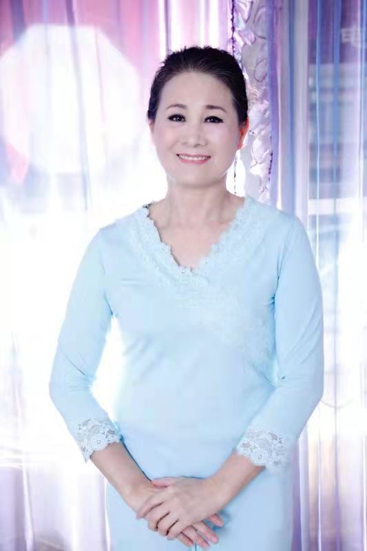 您多像一首美丽的史诗 作者:黄怡巾 京津沪头条(图3)