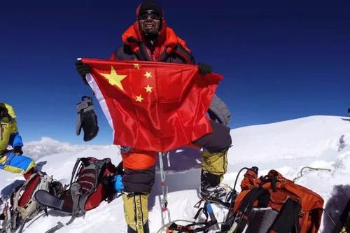 五星红旗高高飘扬 作者 主播/赤兔马（图4）