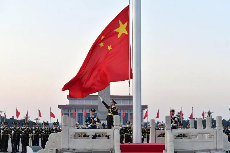 武全朗诵《五星红旗》作者/赵喜林 编辑/胡琴(图3)