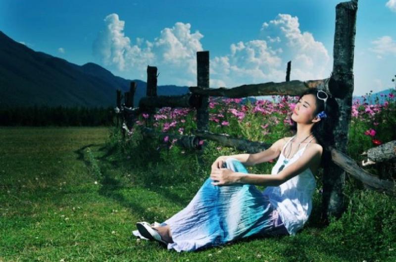 【新诗大观】我愿意这样的想你(诗三首)||文/冯晓敏