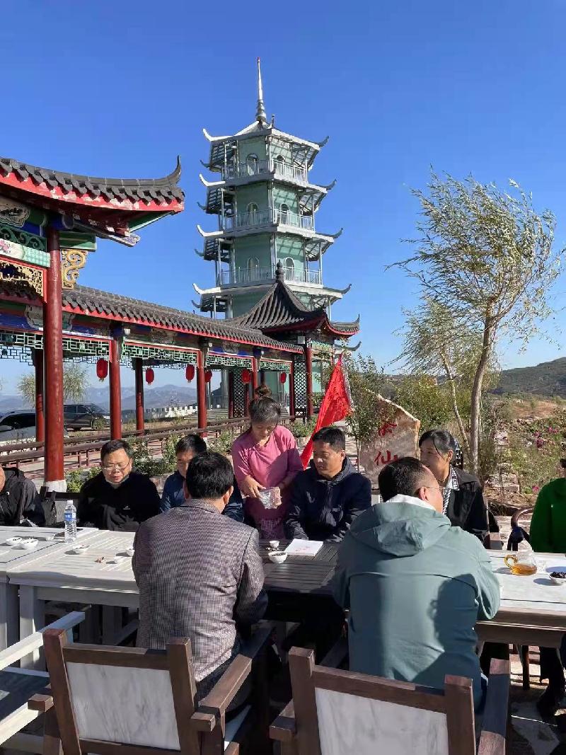 【新诗大观】深秋诗会金泉山||作者：陈尚岭（图2）
