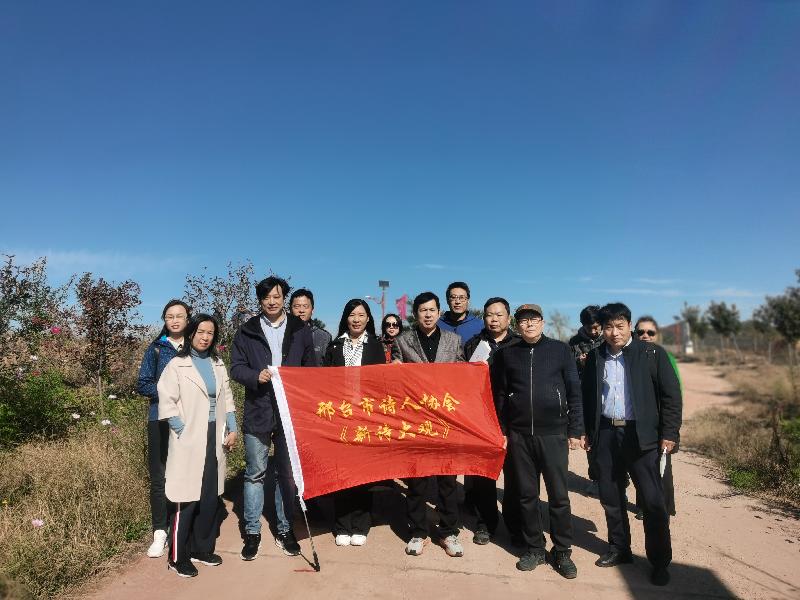 【新诗大观】厚重的颜色（诗二首）||文/张立肖（图5）
