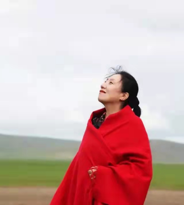 日月老师倾情演绎著名诗人阿紫老师的作品｜演说中国｜海外头条（图7）