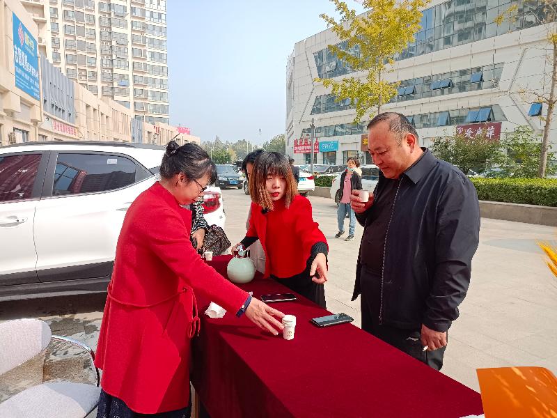 “汇聚精品茗茶,广交四方宾朋”莘县首家中茶专卖店开业盛典隆重举行(图2)