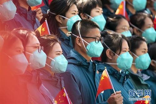【同題经典作品】伍玉龙老师//口罩｛欣赏｝（图2）