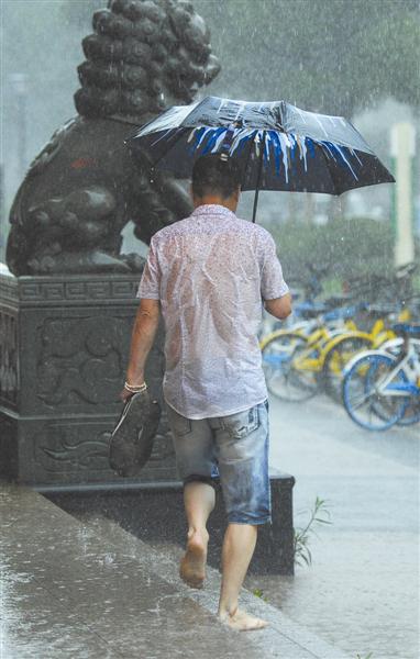 【新山东文学社】《男人的风雨》作者/沐之 主播/吴涵伟（图3）