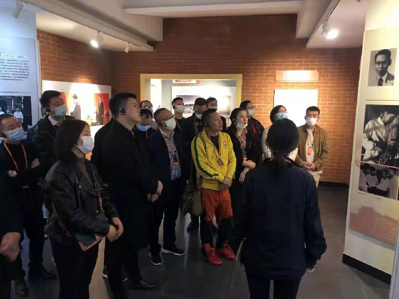 两弹城:作者青莲雨润|长安街总社|海外头条(图10)