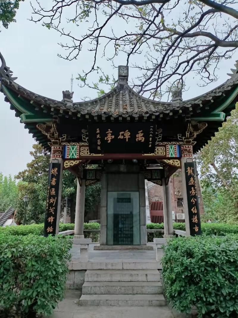 〔现代诗〕思 绪 的 牢 笼 作者 陈锦锋(湖北黄梅)【冰心文化传媒】(图3)