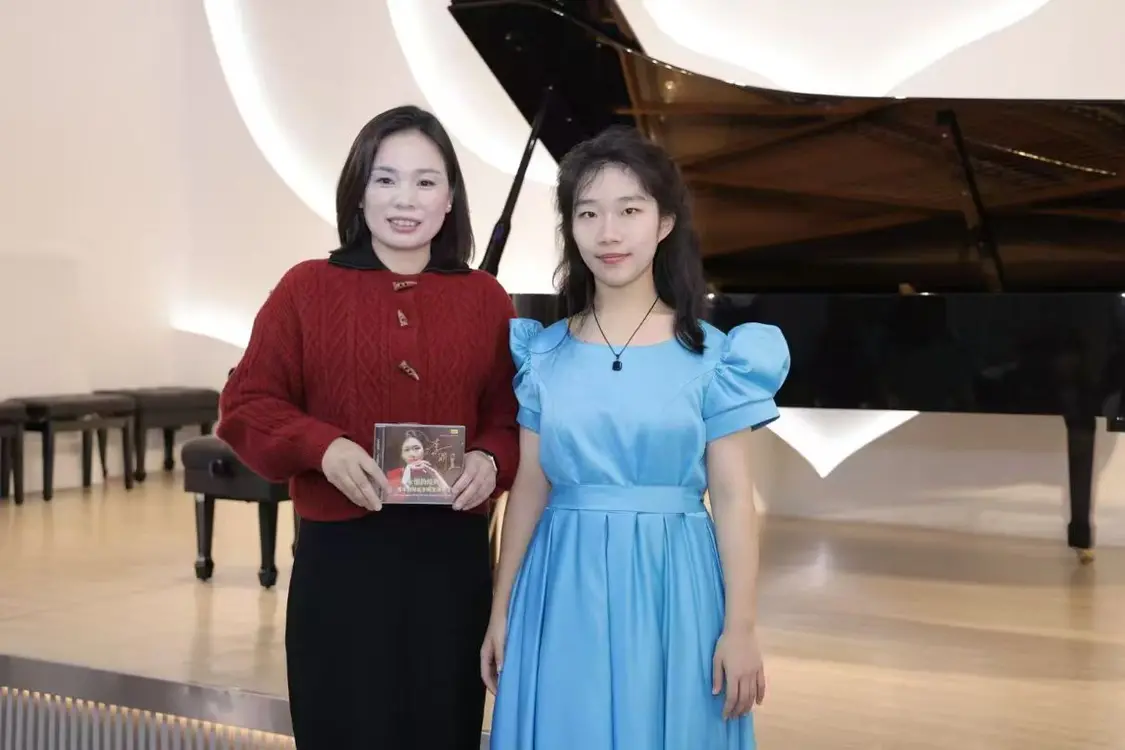 青年钢琴家李昕昱首张专辑发布会圆满成功举办！