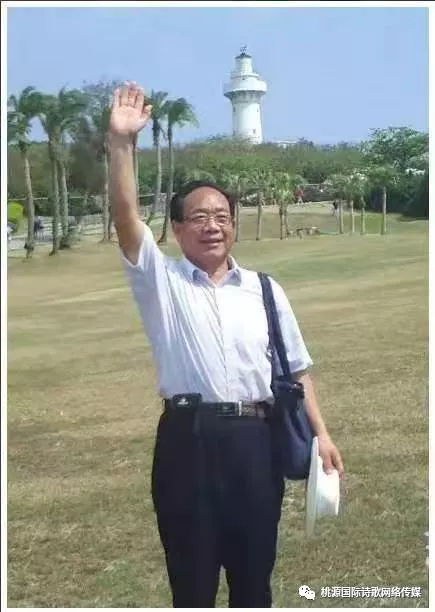 【桃源馨声】路口‖作者:秦砖‖主播:知语【总1035期】（图9）