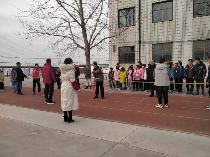 邢台市南和区:贾宋镇第一中学举行拔河比赛||文/白素平