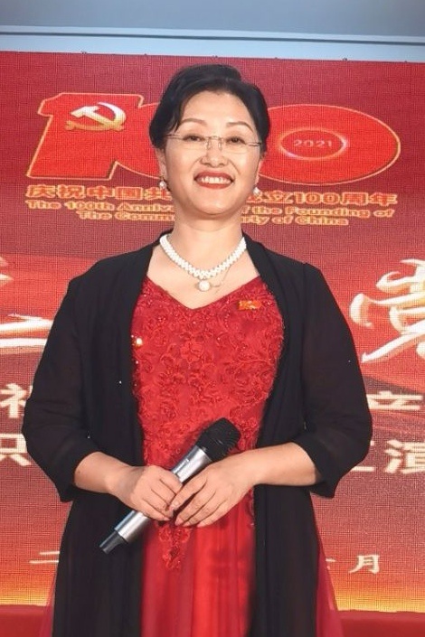 田军老师倾情演绎汪国真的作品：新年你好｜海外头条（图6）