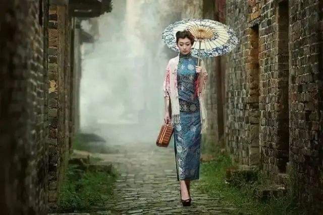 崔连柱老师倾情演绎肩重老师的精品佳作：故乡老村｜海外头条（图5）