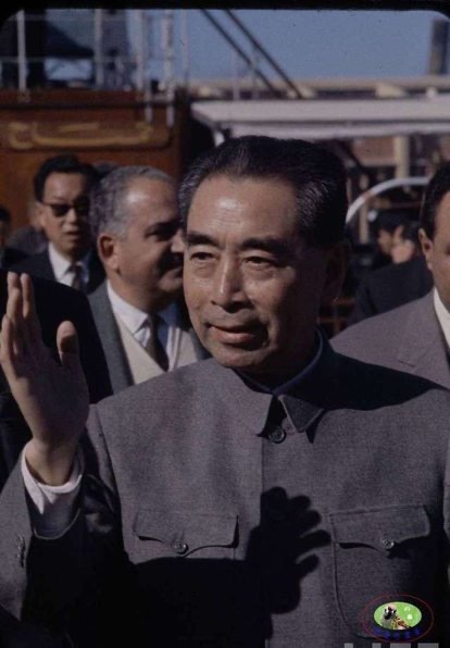 辽宁百运娇子朗诵艺术团倾情演绎静水流深的作品：周恩来颂｜海外头条（图10）