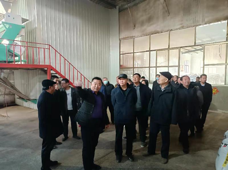 【关注】市级老领导白志坚、张树仁、汤润芝等一行到山东润政食品有限公司参观考察(图3)