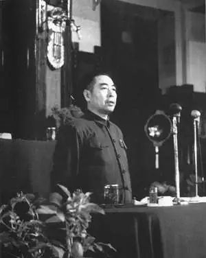 张国贤：步韵画马翁双调·极相思（词林正韵）