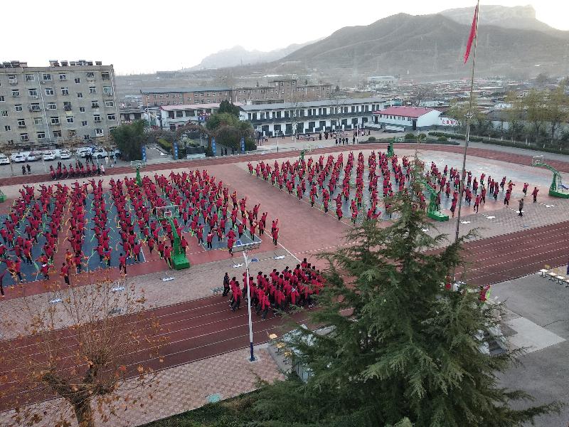 井陉县小作中学Ⅱ文图/赵京江，书法/武功（图3）