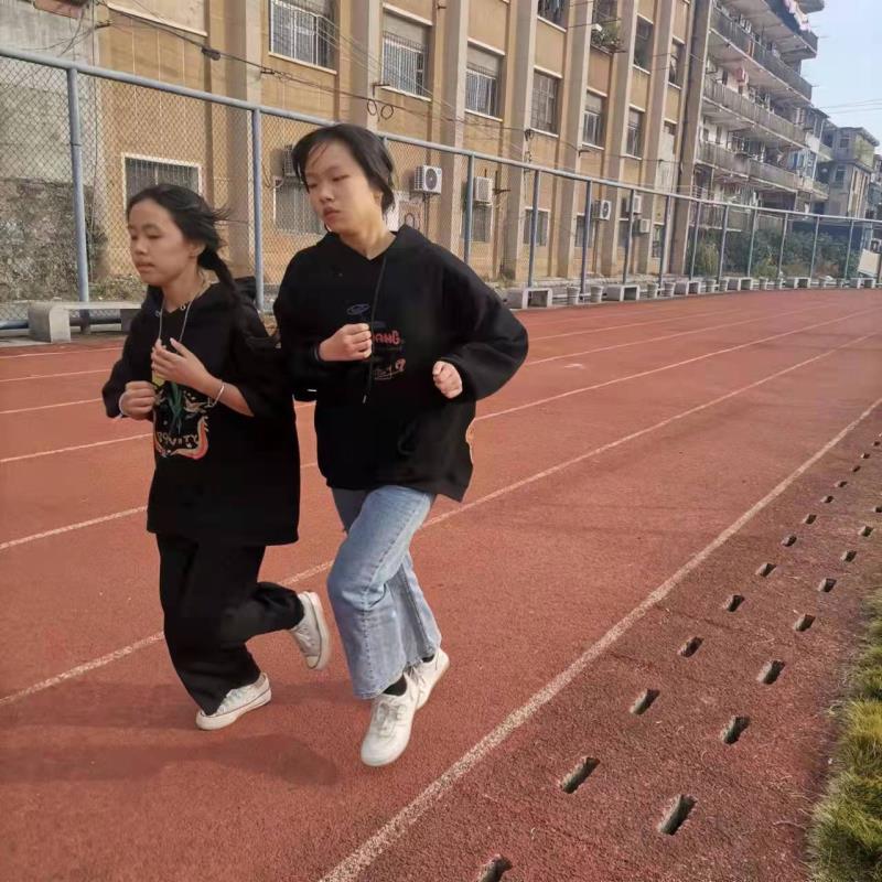 《实验中学运动会之歌》（外一首）作者：任四维（图3）