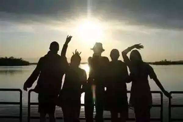 《有情千里一线牵》接龙诗十六首 作者 郭玉森 韩荣欣 高宗州 戚占保（图3）