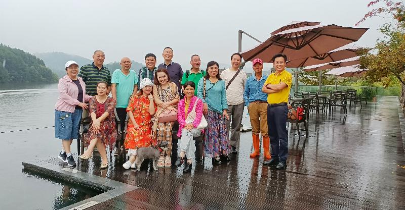 我们一起去看海ll作者 芦歌 合诵 阳光 爱国(图5)