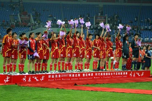【新山东文学社】《为中国女足喝彩》作者/边风（图3）