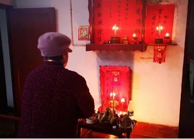1644394520843032524.png 6锛堝勾鍛宠檾璇氬湪鏁绁鐨勫敻绁峰0閲岋級.png