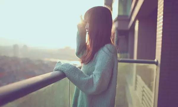 《当我想你的时候》作者/馨儒 主播/明宏 编辑/胡琴