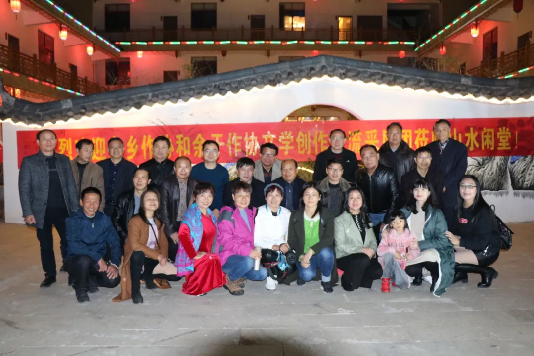 作者:杨金高《余干,可否再等等我》168期【赣雩文艺】(图3)