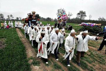 摔“瓦盆”(图3)