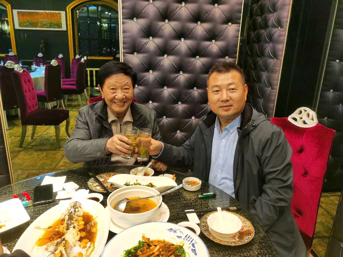 文学山海“缘”架桥,知名上市企业老总吴相标:工作创作编帖出书两不误。(图34)