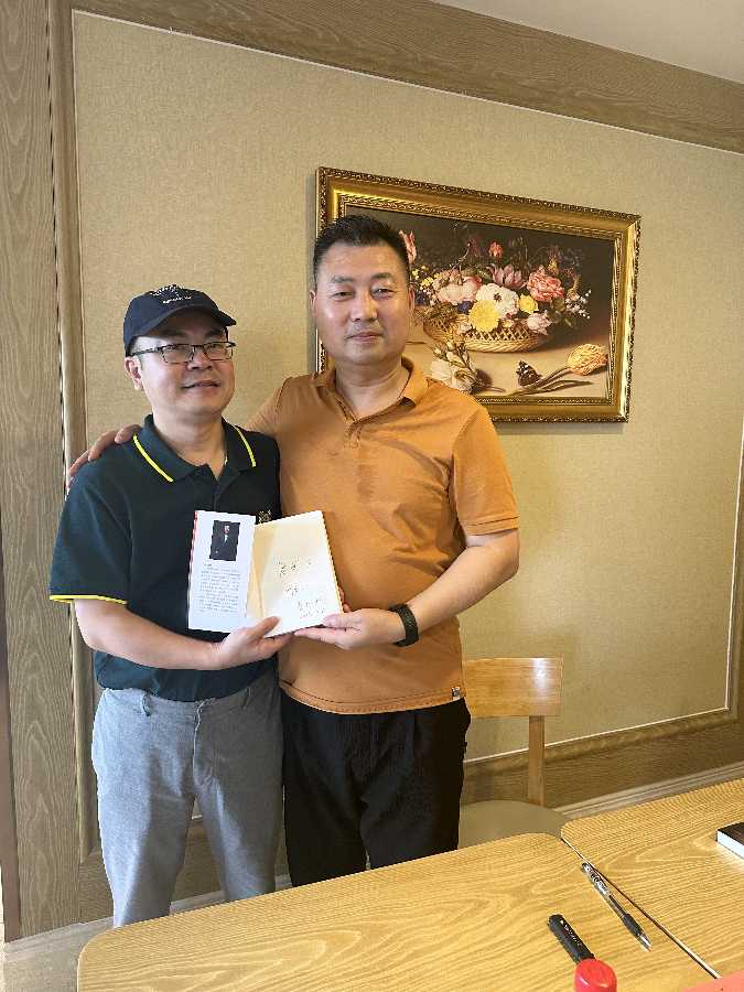 文学山海“缘”架桥,知名上市企业老总吴相标:工作创作编帖出书两不误。(图8)